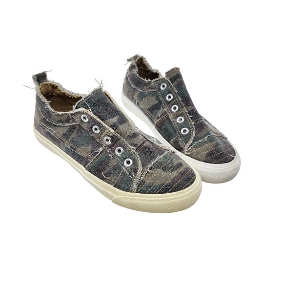 Corkys Babalu Low Top Camouflage Camo Casual Slip On Sneakers Gray Green Size 6 - Picture 1 of 8